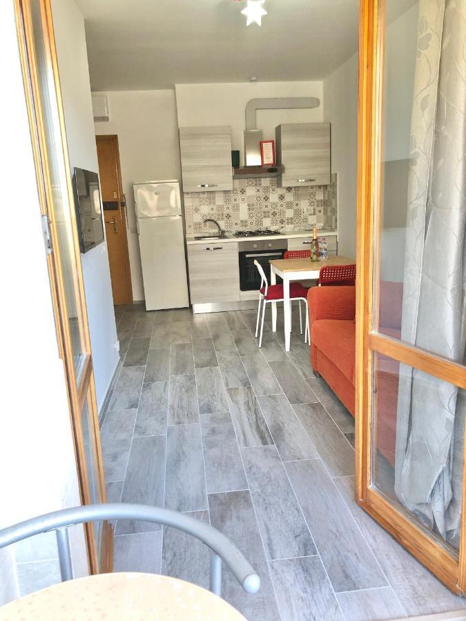 Vita Marina Apartment Porto SantʼElpidio Екстериор снимка