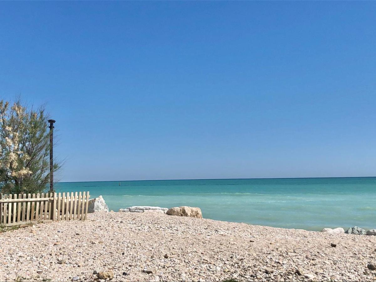 Vita Marina Apartment Porto SantʼElpidio Екстериор снимка