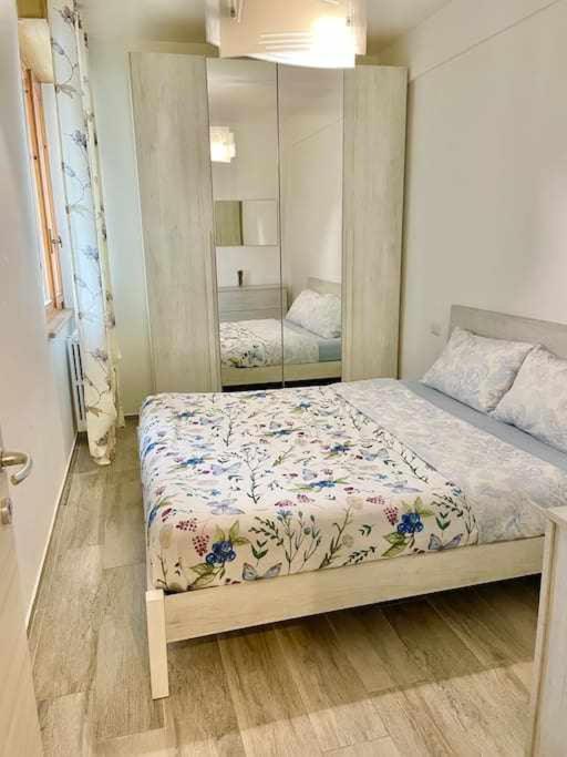 Vita Marina Apartment Porto SantʼElpidio Екстериор снимка